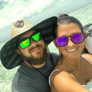 Meet your Posher, Crystal